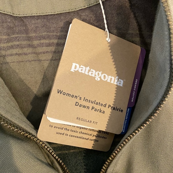 Patagonia Women's Insulated Prairie Dawn Parka - Picture 3 of 8